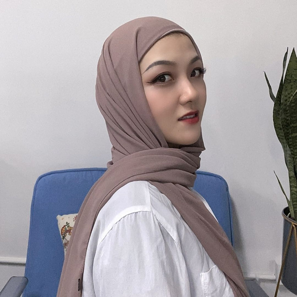 Hijab Scarf With Inbuilt Free Size Inner Cap (16 Colors) - www.DeeneeShop.com